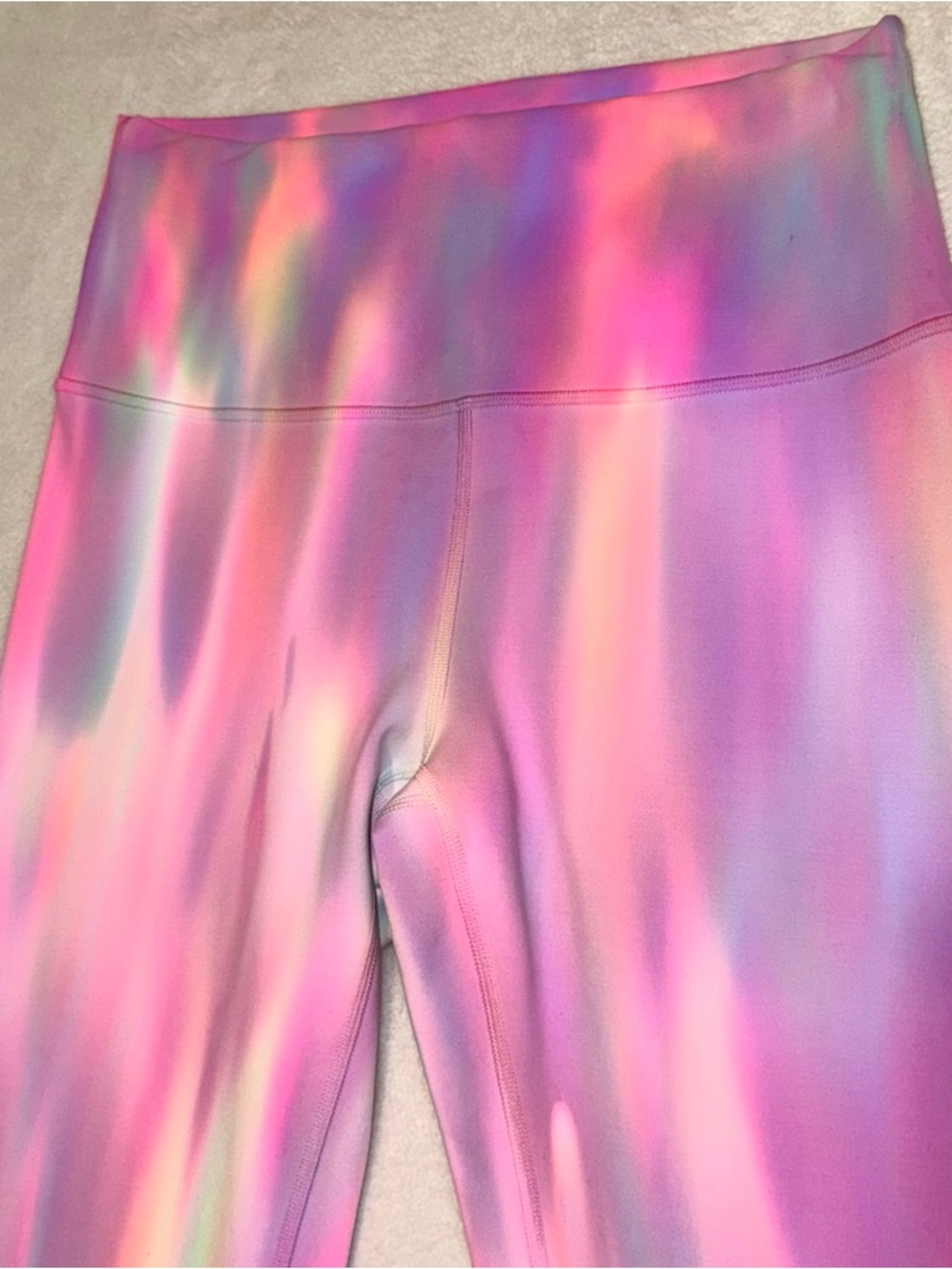 LULULEMON Wunder Train High Rise Legging 25” in Psychadelic Wash Multi size 8 - Picture 4 of 10
